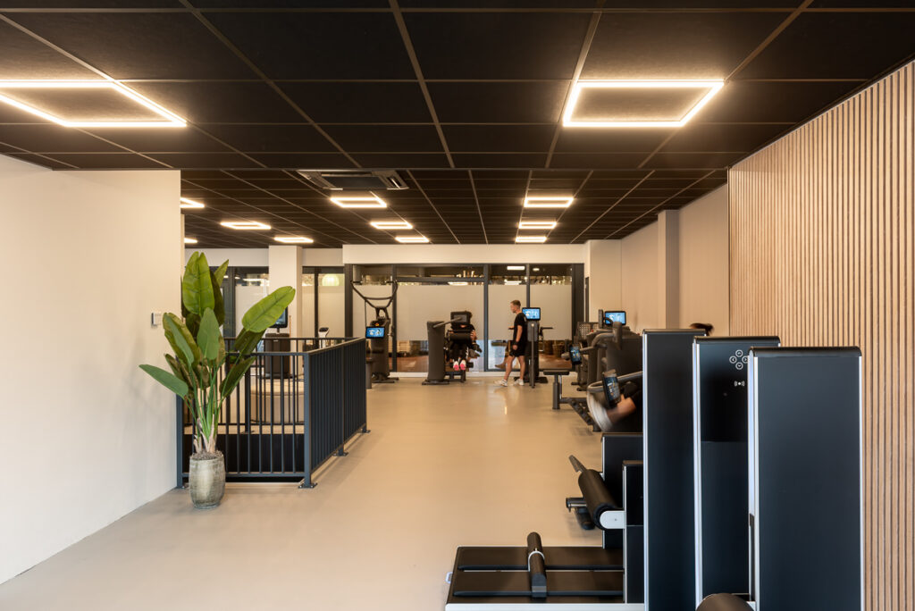 Zwart systeemplafond prijs indicatie