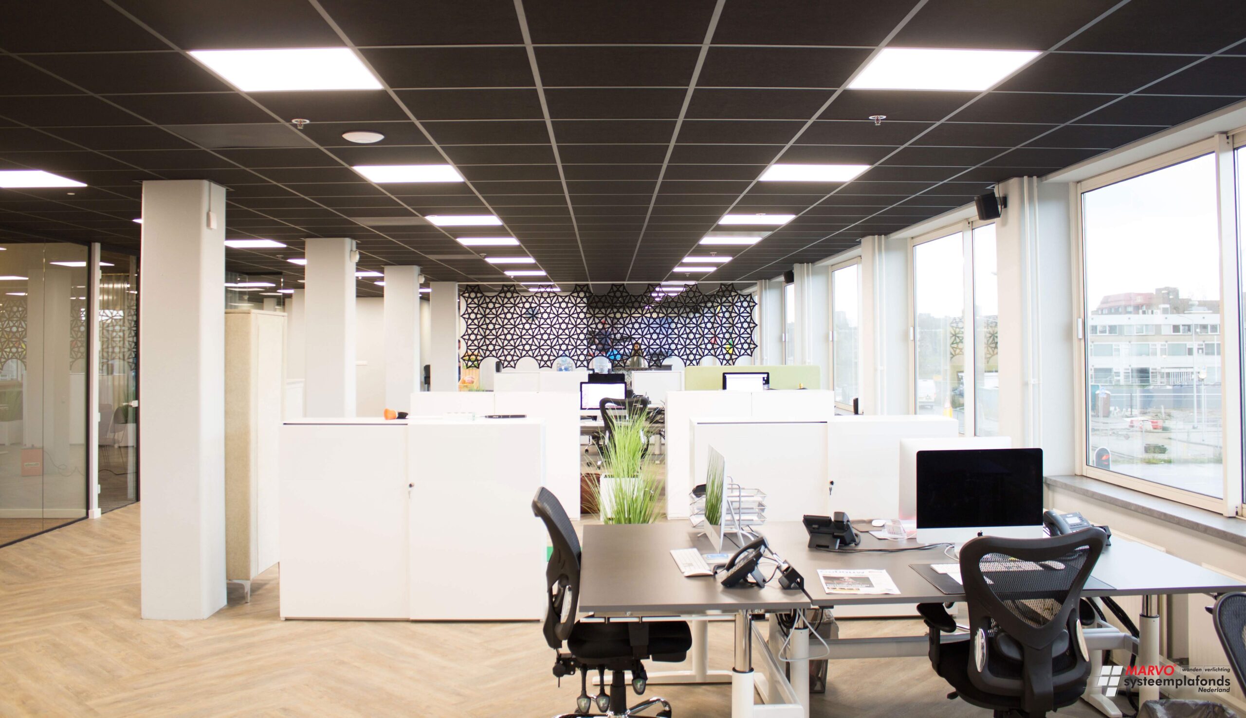 Led verlichting in zakelijke ruimte