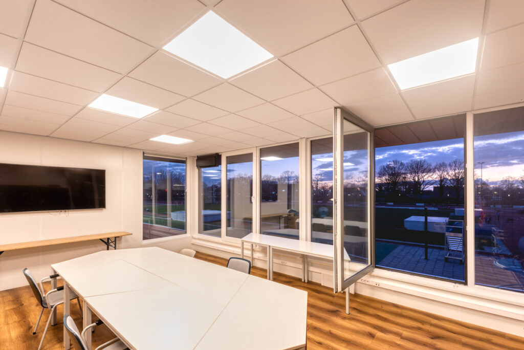 Vochtwerend systeemplafond