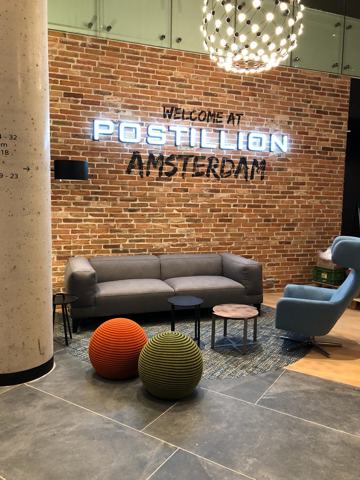 Metal stud wand afscheiding