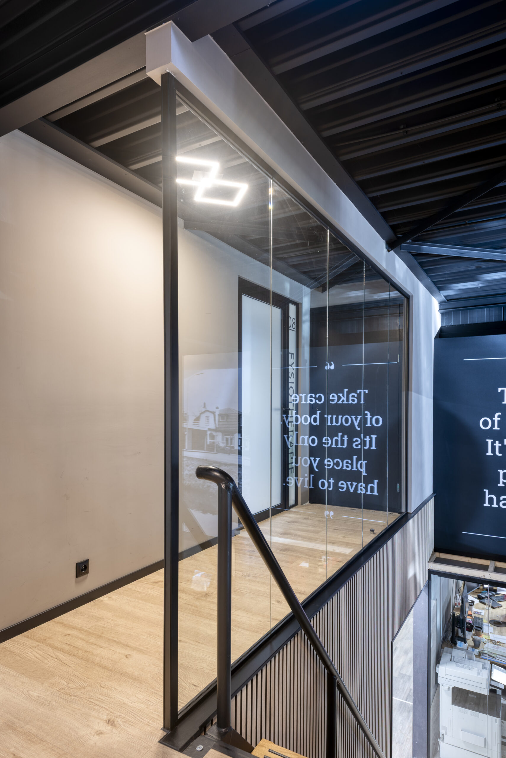 Glazen wand transparant